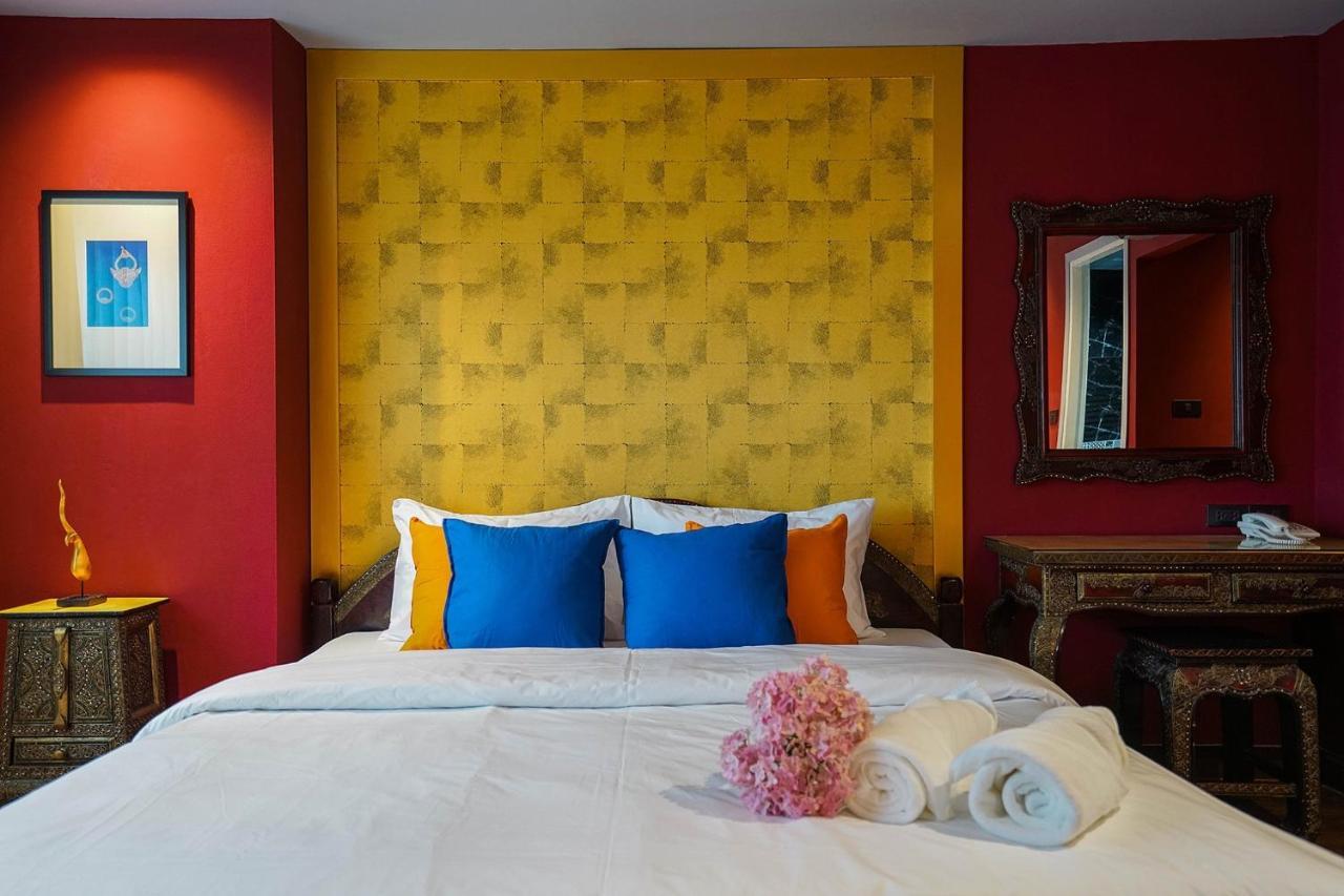 Hap@Sathorn Hotell Bangkok Exteriör bild